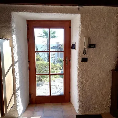 Holiday home Romantica Casetta Nel Con Vista Sul
